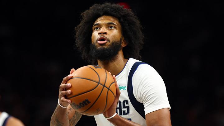 Apr 8, 2026; Phoenix, Arizona, USA; Dallas Mavericks forward Marvin Bagley III (35) against the Phoenix Suns at Mortgage Matchup Center. Mandatory Credit: Mark J. Rebilas-Imagn Images