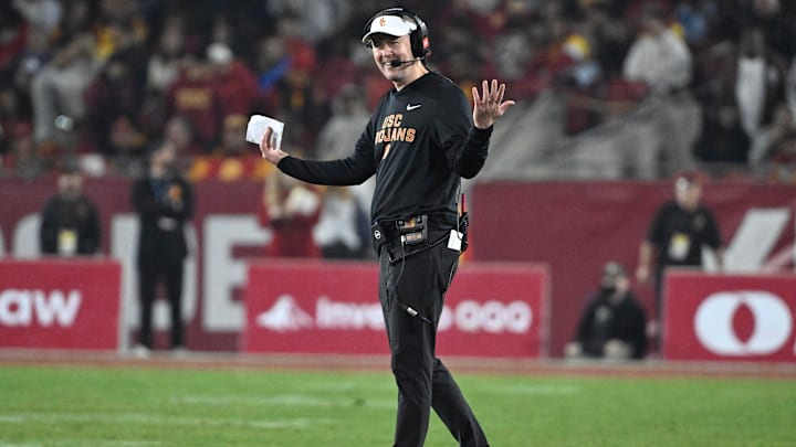 USC Trojans defeated the UCLA Bruins 29-10 to win a NCAA football game at the Los Angeles Memorial