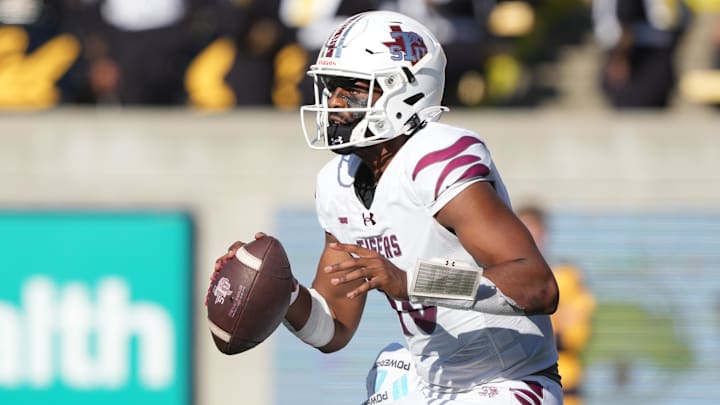Texas Southern Tigers quarterback KJ Cooper (10) drops back to pass against the California Golden Bears
