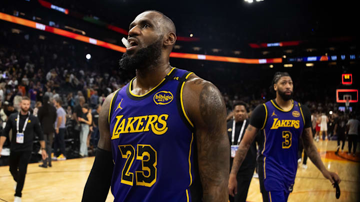 Los Angeles Lakers forward LeBron James (23) and forward Anthony Davis (3) against the Phoenix Suns at Footprint Center. Mandatory Credit: Mark J. Rebilas-Imagn Images