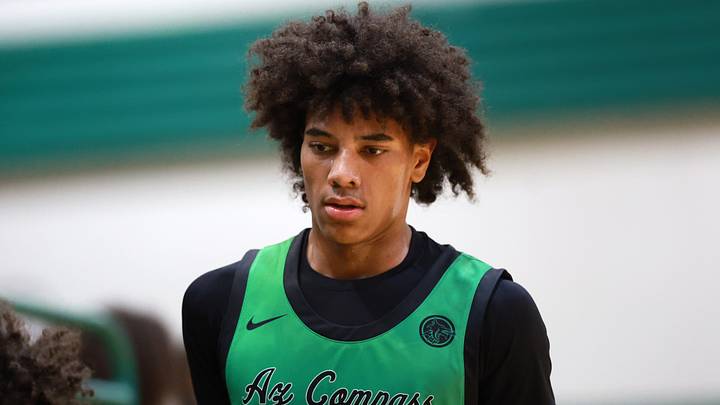 Arizona Compass Prep forward DeMarcus Henry (15) against Spire Institute (OH) during the HoopHall West Tournament at Skyline High School. Arizona Compass Prep forward DeMarcus Henry (15) against Spire Institute (OH) during the HoopHall West Tournament at Skyline High School.