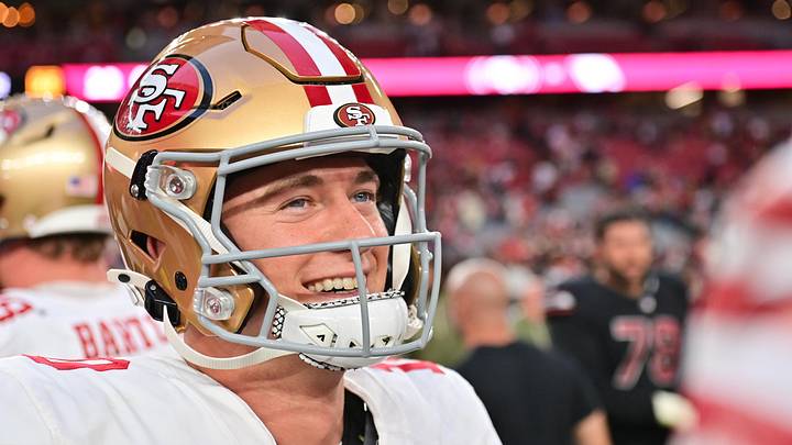 Nov 16, 2025; Glendale, Arizona, USA; San Francisco 49ers quarterback Mac Jones (10) looks on after defeating the Arizona Cardinals at State Farm Stadium. Mandatory Credit: Matt Kartozian-Imagn Images Nov 16, 2025; Glendale, Arizona, USA; San Francisco 49ers quarterback Mac Jones (10) looks on after defeating the Arizona Cardinals at State Farm Stadium. Mandatory Credit: Matt Kartozian-Imagn Images