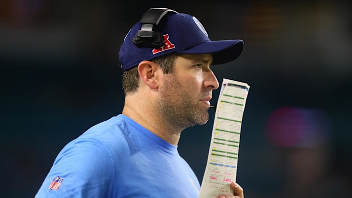 Sep 30, 2024; Miami Gardens, Florida, USA;Tennessee Titans head coach Brian Callahan watches from the sideline against the Miami Dolphins during the fourth quarter at Hard Rock Stadium. Mandatory Credit: Sam Navarro-Imagn Images