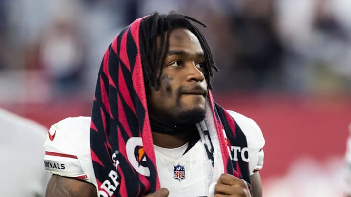 Dec 15, 2024; Glendale, Arizona, USA; Arizona Cardinals cornerback Max Melton (16) against the New England Patriots at State Farm Stadium. Mandatory Credit: Mark J. Rebilas-Imagn Images Dec 15, 2024; Glendale, Arizona, USA; Arizona Cardinals cornerback Max Melton (16) against the New England Patriots at State Farm Stadium. Mandatory Credit: Mark J. Rebilas-Imagn Images