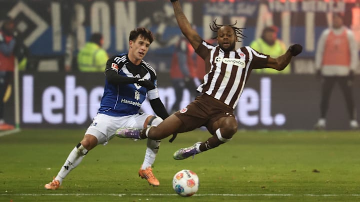 Die beiden Klubs aus Hamburg befinden sich im Abstiegskampf Die beiden Klubs aus Hamburg befinden sich im Abstiegskampf