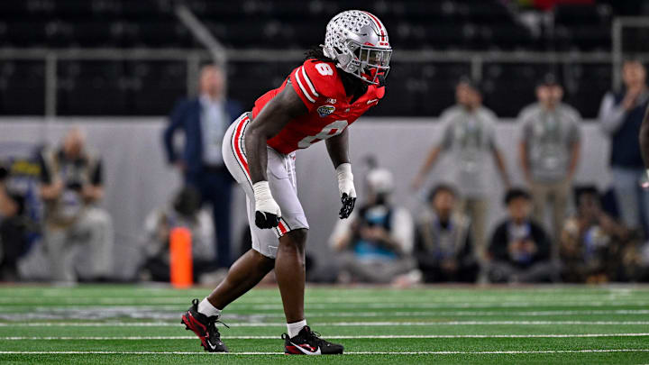Dec 31, 2025; Arlington, TX, USA; Ohio State Buckeyes linebacker Arvell Reese (8) gets into position during the 2025 Cotton Bowl and quarterfinal game of the College Football Playoff at AT&T Stadium. Mandatory Credit: Jerome Miron-Imagn Images
