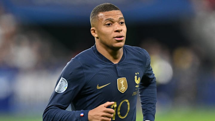 Kylian Mbappé et les joueurs de l'équipe de France connaissent leur numéro de maillot pour la Coupe du monde