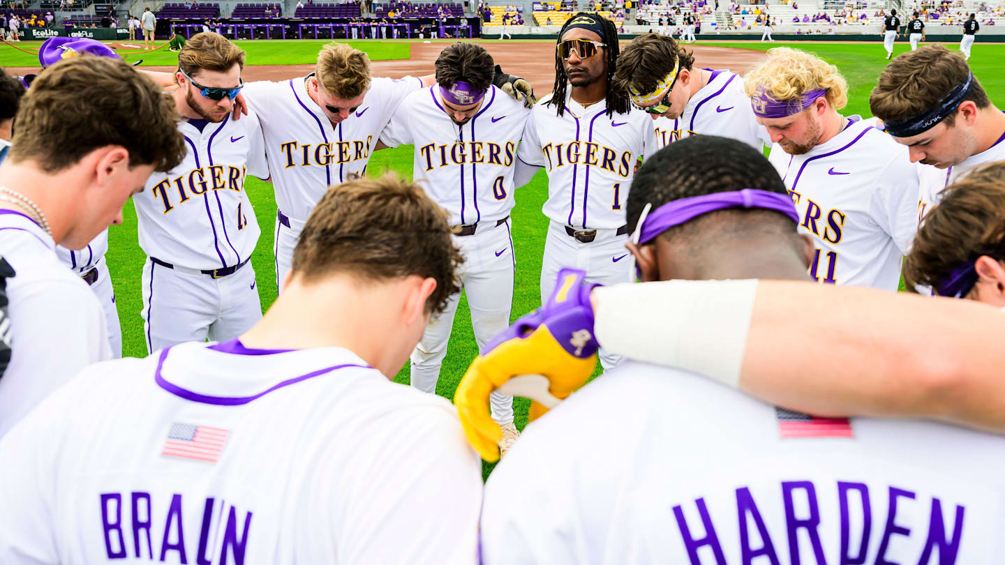 LSU Baseball vs. UNO Privateers Start Time, Starting Lineup and TV Channel on Tuesday