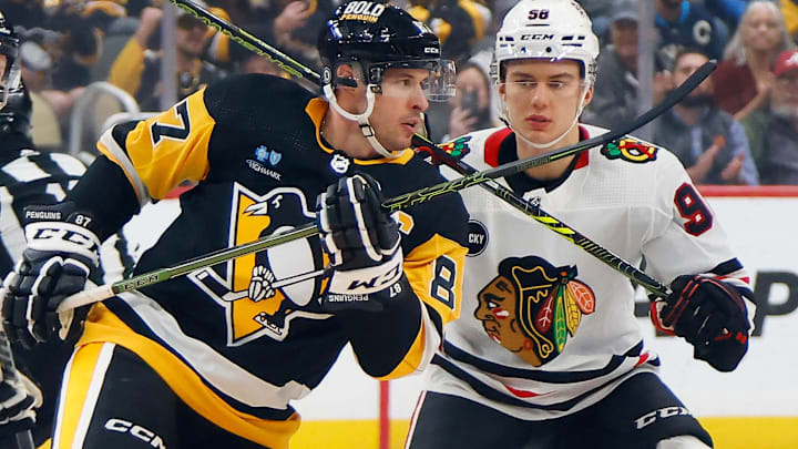 Chicago Blackhawks v Pittsburgh Penguins