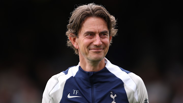 Nouveau match amical pour Thomas Frank et Tottenham. 