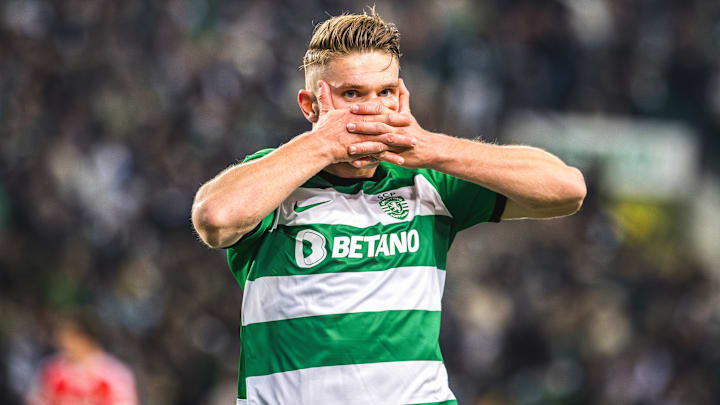 Viktor Gyokeres' trademark celebration