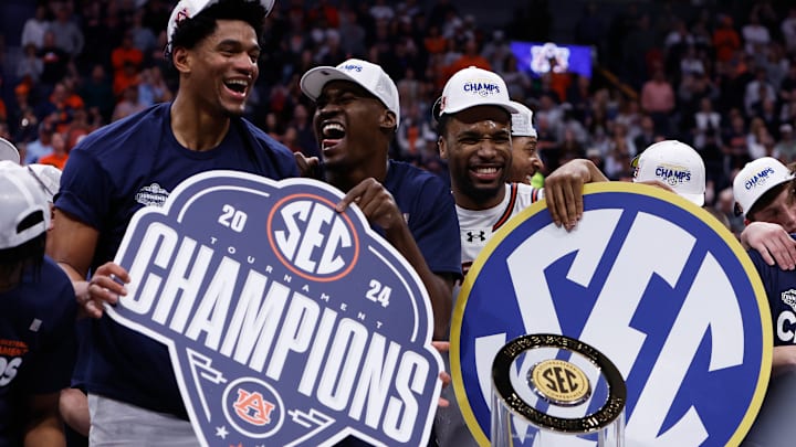 COLLEGE BASKETBALL: MAR 17 SEC Tournament - Auburn vs Florida