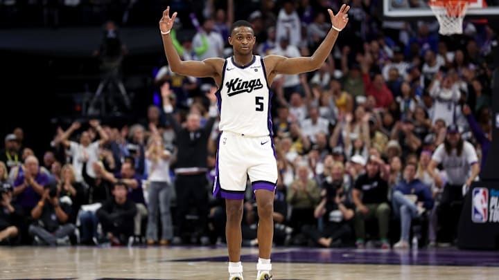 Golden State Warriors v Sacramento Kings - Play-In Tournament