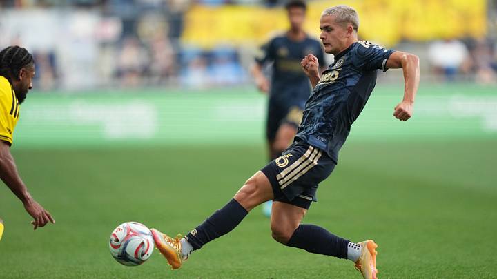 May 16, 2026; Chester, Pennsylvania, USA; Philadelphia Union midfielder Cavan Sullivan (6) reaches for the ball May 16, 2026; Chester, Pennsylvania, USA; Philadelphia Union midfielder Cavan Sullivan (6) reaches for the ball