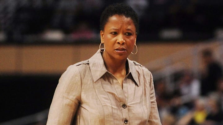 June 4, 2010; Phoenix, AZ, USA; Los Angeles Sparks head coach Jennifer Gillom reacts from the bench against the Phoenix Mercury during the first half at US Airways Center. The Mercury defeated the Sparks 90-89. Mandatory Credit: Jennifer Stewart-Imagn Images June 4, 2010; Phoenix, AZ, USA; Los Angeles Sparks head coach Jennifer Gillom reacts from the bench against the Phoenix Mercury during the first half at US Airways Center. The Mercury defeated the Sparks 90-89. Mandatory Credit: Jennifer Stewart-Imagn Images