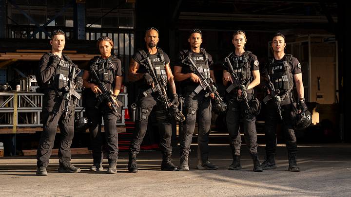 S.W.A.T. Exiles - Season 1 - Episode 102 -- Photo Credit: Kit Karzen/Sony Pictures Television S.W.A.T. Exiles - Season 1 - Episode 102 -- Photo Credit: Kit Karzen/Sony Pictures Television