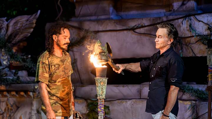 “Everyone Will Be Shooketh!” – Castaways find themselves on both a literal and figurative island after their return from what is regarded as one of the “craziest tribals of all time.” Castaways reflect on their letters from home and the family members that have impacted them. Then, a shocking incident takes place at this week’s immunity challenge, on SURVIVOR 50, Wednesday, May Photo: Robert Voets/CBS ©2025 CBS Broadcasting, Inc. All Rights Reserved. “Everyone Will Be Shooketh!” – Castaways find themselves on both a literal and figurative island after their return from what is regarded as one of the “craziest tribals of all time.” Castaways reflect on their letters from home and the family members that have impacted them. Then, a shocking incident takes place at this week’s immunity challenge, on SURVIVOR 50, Wednesday, May Photo: Robert Voets/CBS ©2025 CBS Broadcasting, Inc. All Rights Reserved.
