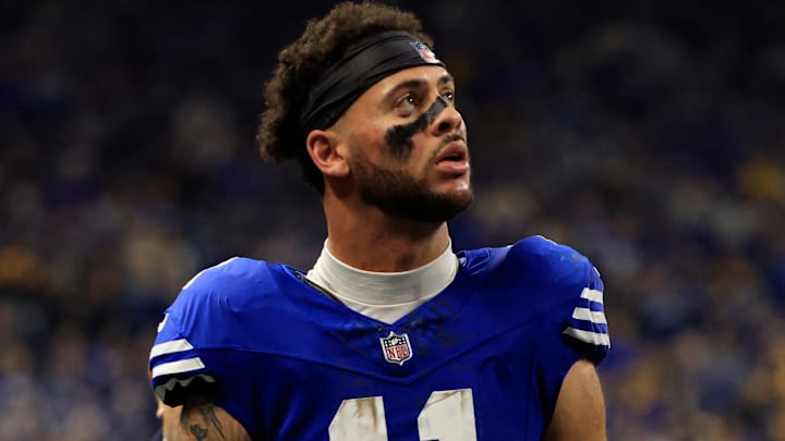 Pittsburgh Steelers v Indianapolis Colts