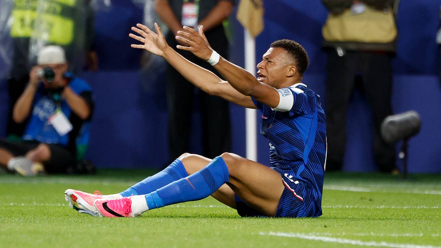 Reason for FIFA’s Decision to Eliminate Hydration Break During France’s Victory Against Iraq