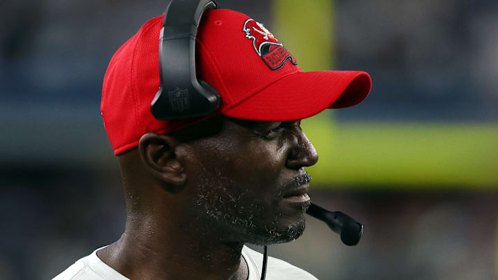Tampa Bay Buccaneers v Dallas Cowboys