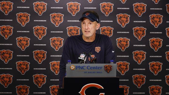 Chicago Bears defensive coordinator Dennis Allen.