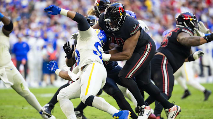 Nov 26, 2023; Glendale, Arizona, USA; Arizona Cardinals offensive lineman Paris Johnson Jr. (70)