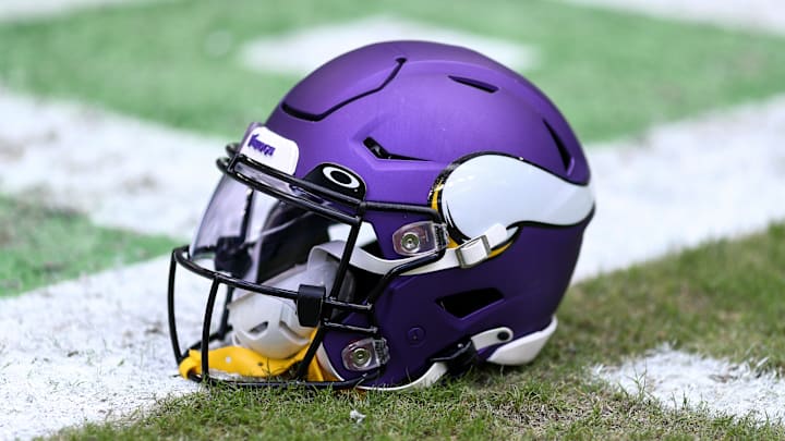 Minnesota Vikings helmet