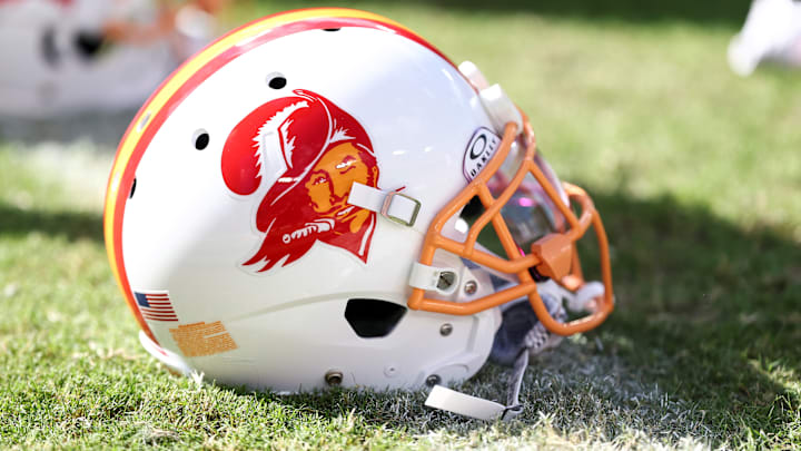 Tampa Bay Buccaneers throwback helmet