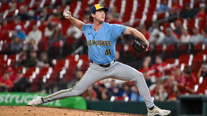 May 4, 2026; St. Louis, Missouri, USA; Milwaukee Brewers pitcher Jake Woodford (41) pitches against the St. Louis Cardinals during the eighth inning at Busch Stadium. Mandatory Credit: Jeff Curry-Imagn Images May 4, 2026; St. Louis, Missouri, USA; Milwaukee Brewers pitcher Jake Woodford (41) pitches against the St. Louis Cardinals during the eighth inning at Busch Stadium. Mandatory Credit: Jeff Curry-Imagn Images