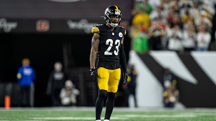Pittsburgh Steelers cornerback Darius Slay