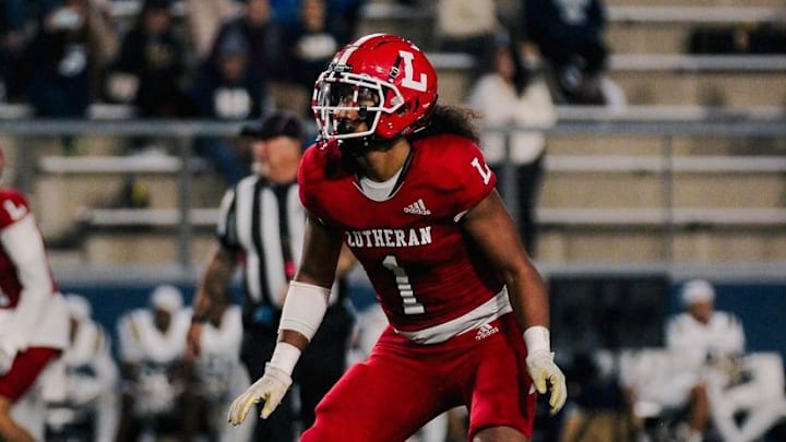 Lutheran HS - Orange County (Ca.) four-star linebacker Talanoa Ili / @_tbreezzy_ / Instagram