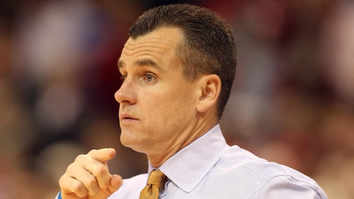 Dec 10, 2007; Columbus, OH, USA; Florida Gators head coach Billy Donovan on the bench against the Ohio State Buckeyes at Value City Arena. The Buckeyes beat the Gators 62-49. Mandatory Credit: Matthew Emmons-Imagn Images