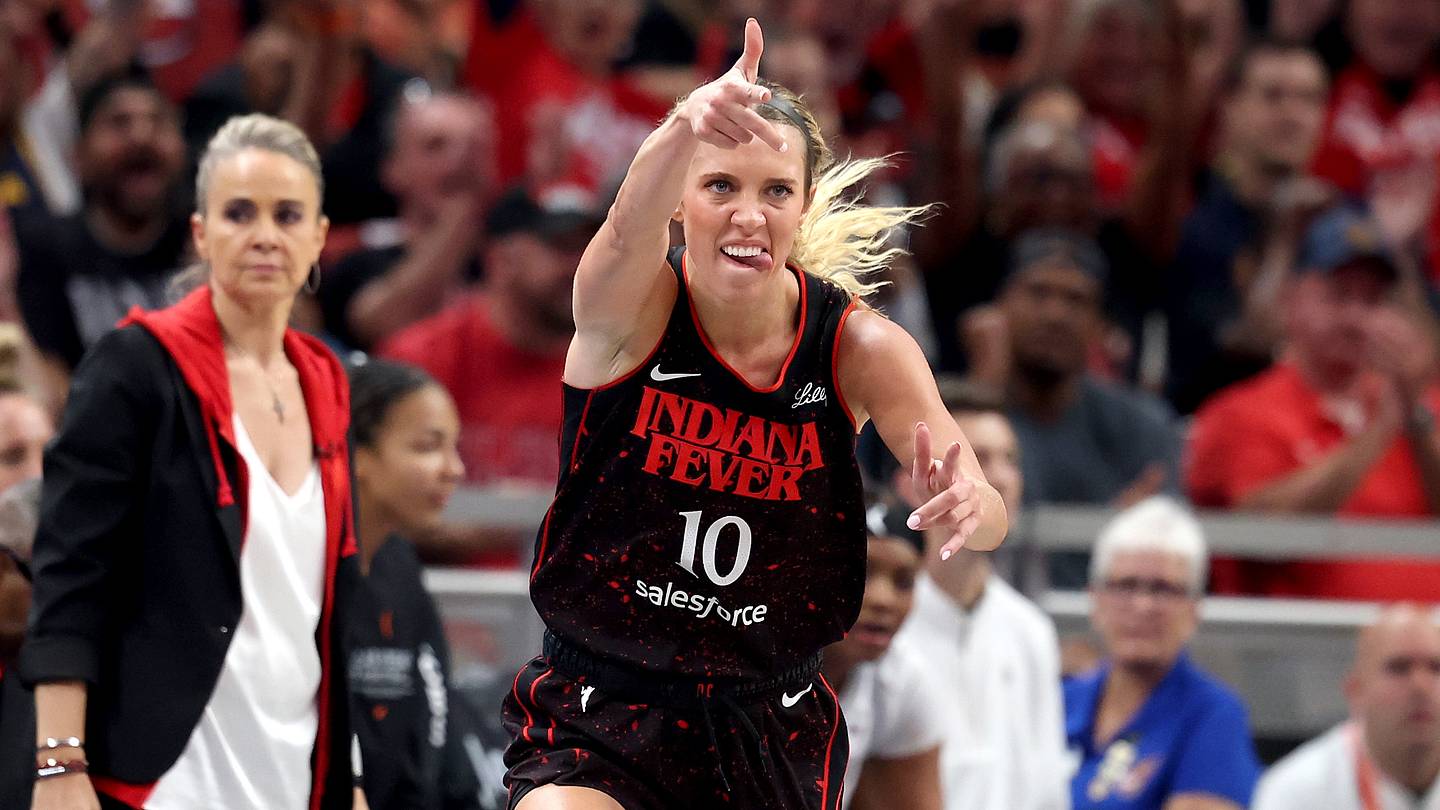Aces Take Series Lead with 84-72 Win Over Fever