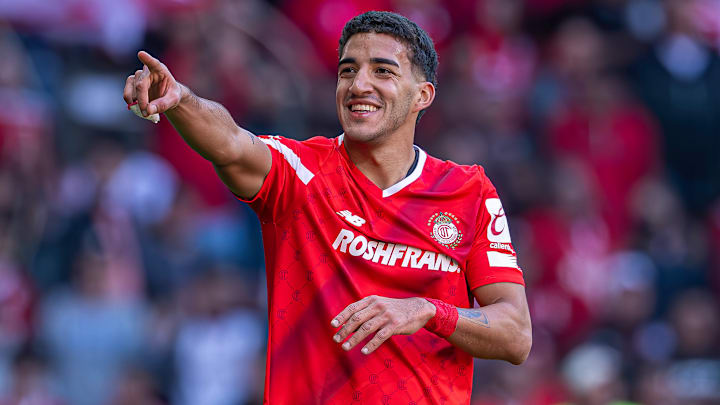El Toluca hizo oficial la renovación del defensa uruguayo Federico Pereira hasta el 2028.