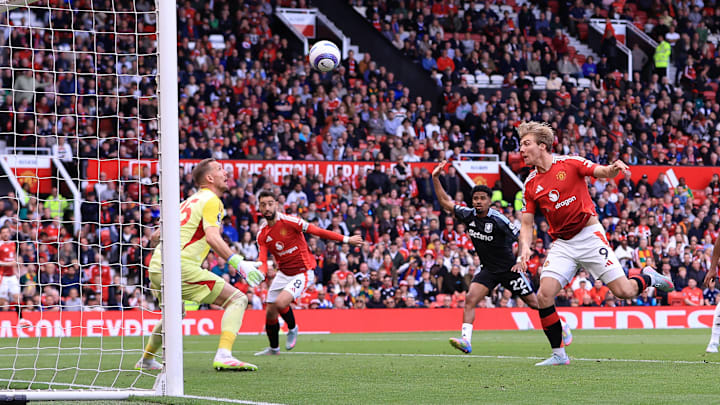 Man Utd impressed in their 2–0 victory over Aston Vila on the final day.