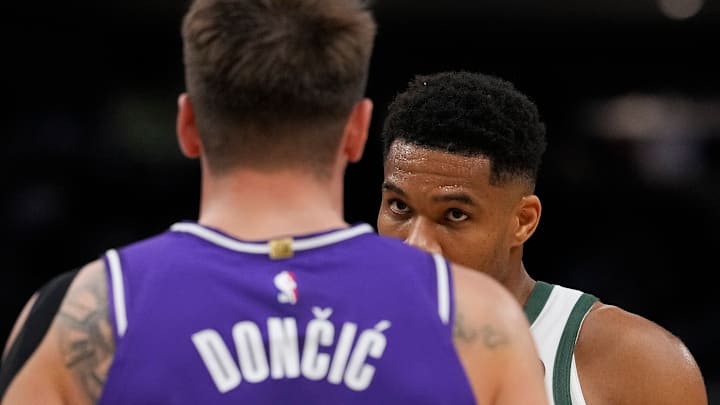 Los Angeles Lakers v Milwaukee Bucks Los Angeles Lakers v Milwaukee Bucks