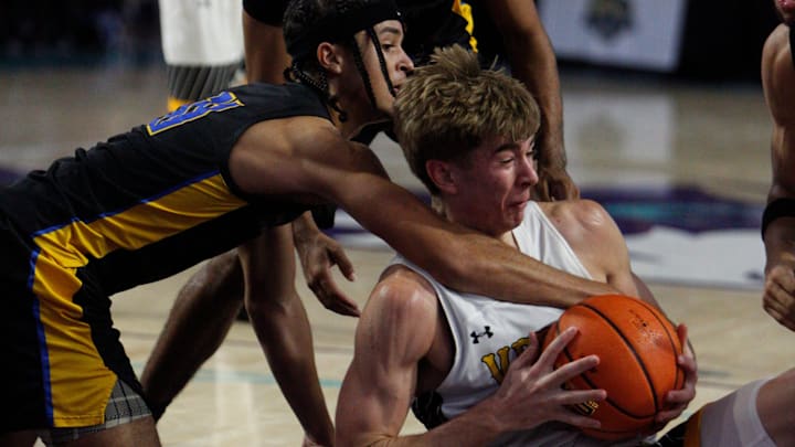 Bishop Verot defeated Charlotte in the Hugh Thimlar Tribute game at the 2024 City of Palms Classic in Fort Myers on Dec. 18. Verot won 59-43.