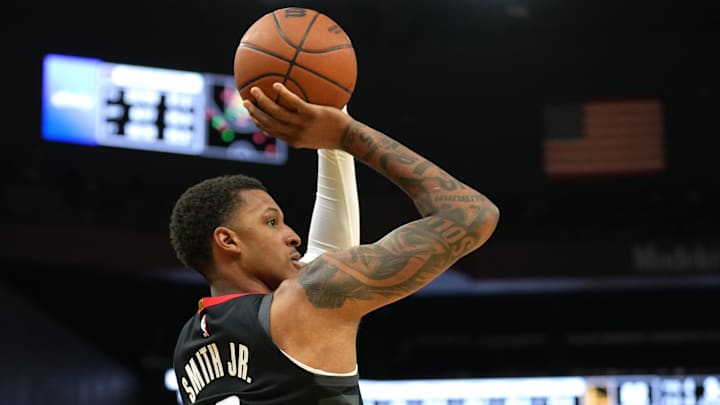 Apr 26, 2025; San Francisco, California, USA; Houston Rockets forward Jabari Smith Jr. (10) shoots against the Golden State Warriors during the third quarter of game three of first round for the 2024 NBA Playoffs at Chase Center. Mandatory Credit: Darren Yamashita-Imagn Images
