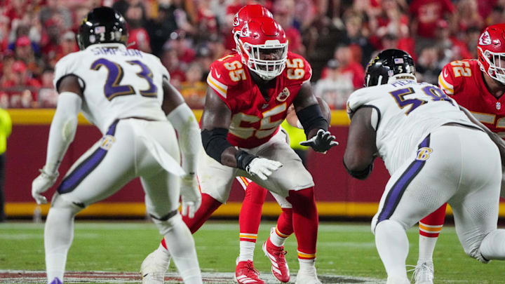 Chiefs guard Trey Smith blocks against the Baltimore Ravens. Projections for Smith in free agency seem too low.