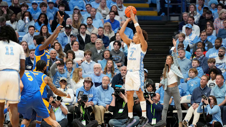 The North Carolina Tar Heels are considering an off-campus location for a new basketball arena.