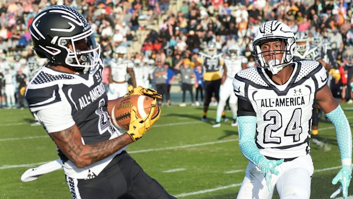 Team Icon's Naeshaun Montgomery (4) catches a touchdown pass against Team Unstoppable during the Under Armour All-America Game Thursday, Jan. 2, 2025 at Spec Martin Stadium in DeLand.