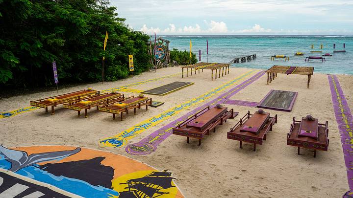 “Weaponized Honesty” – A chilling injury at camp threatens to send one player home. Two tribes face off in a daunting immunity challenge at sea where one tribe struggles to keep afloat. Then, tribal council takes a wild turn when one player attempts a never-before-seen move to save an ally, on SURVIVOR, Wednesday, Sept. 30. Photo: Robert Voets/CBS ©2026 CBS Broadcasting, Inc. All Rights Reserved.
“Weaponized Honesty” – A chilling injury at camp threatens to send one player home. Two tribes face off in a daunting immunity challenge at sea where one tribe struggles to keep afloat. Then, tribal council takes a wild turn when one player attempts a never-before-seen move to save an ally, on SURVIVOR, Wednesday, Sept. 30. Photo: Robert Voets/CBS ©2026 CBS Broadcasting, Inc. All Rights Reserved.