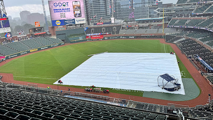 Braves rain delay