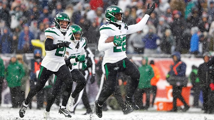 NY Jets safety Tony Adams