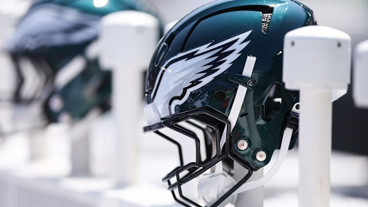 Aug 16, 2025; Philadelphia, Pennsylvania, USA; Philadelphia Eagles helmet on the bench during a game against the Cleveland Browns at Lincoln Financial Field. Mandatory Credit: Bill Streicher-Imagn Images Aug 16, 2025; Philadelphia, Pennsylvania, USA; Philadelphia Eagles helmet on the bench during a game against the Cleveland Browns at Lincoln Financial Field. Mandatory Credit: Bill Streicher-Imagn Images