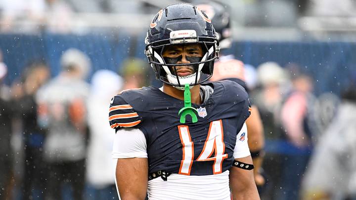Chicago Bears wide receiver Kalif Raymond (14) looks on during warmups before the game against the Minnesota Vikings at Soldier Field. Mandatory Credit: Matt Marton-Imagn Images Chicago Bears wide receiver Kalif Raymond (14) looks on during warmups before the game against the Minnesota Vikings at Soldier Field. Mandatory Credit: Matt Marton-Imagn Images
