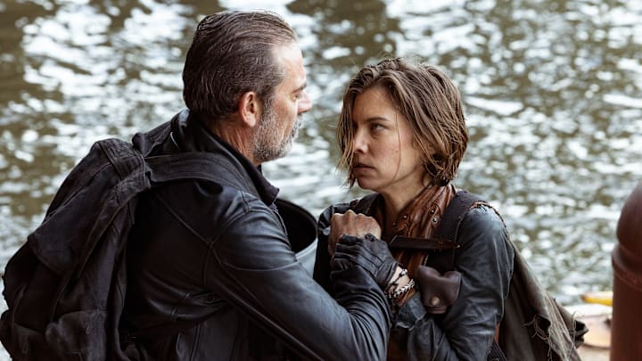 Lauren Cohan as Maggie Rhee, Jeffrey Dean Morgan as Negan - The Walking Dead: Dead City _ Season 1, Episode 6 - Photo Credit: Peter Kramer/AMC