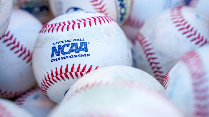 South Carolina baseball has announced their mid-week starters, including freshman Eddie Copper and the returning-from-injury Matthew Becker.