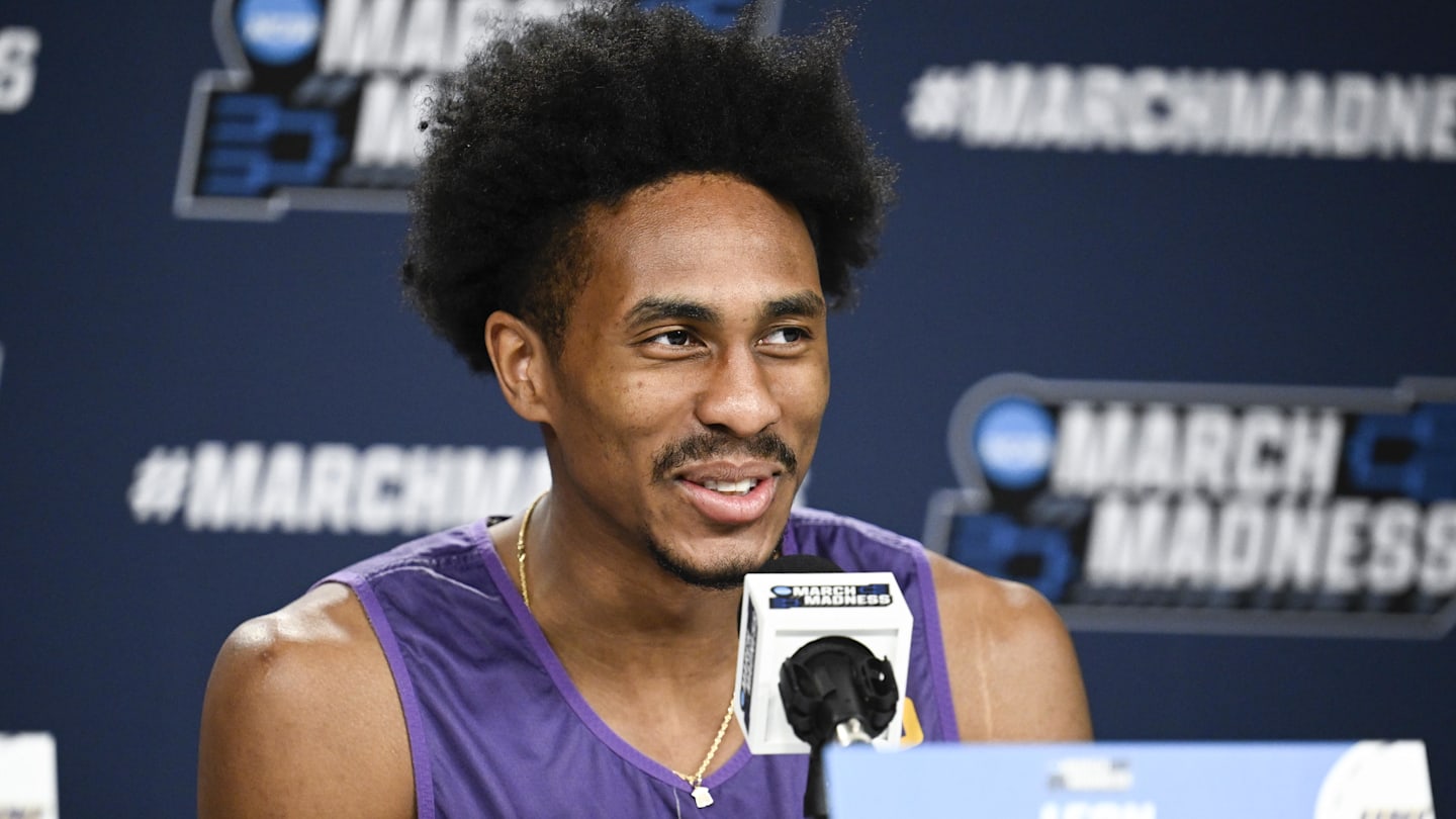 Iowa State Basketball Player Helped Sell Leon Bond on Program