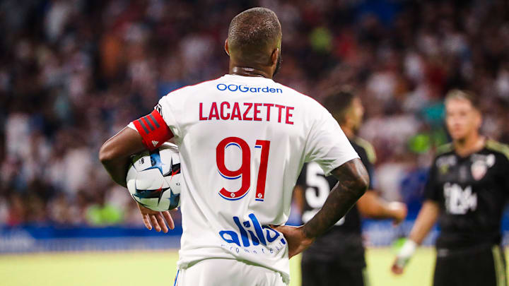 Alexandre Lacazette porte le numéro 91 avec l'OL.